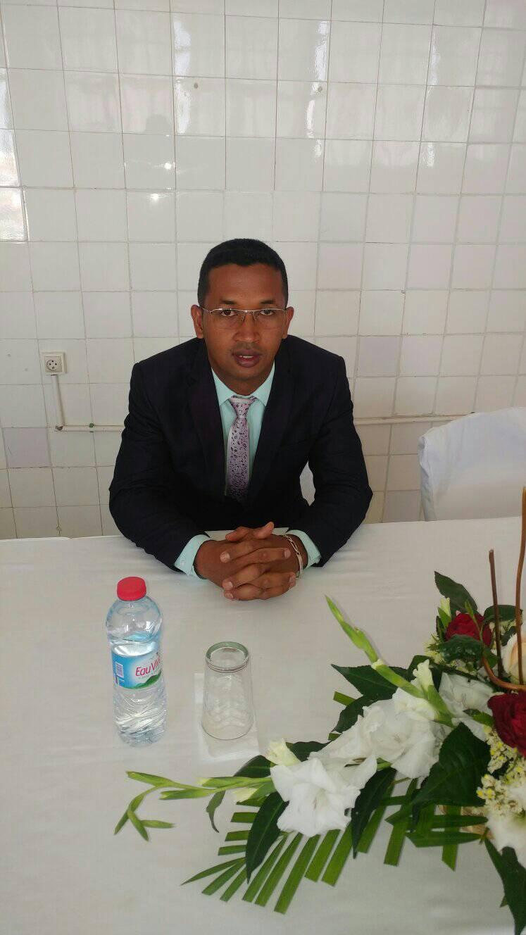 Dr ANDRIANOROVELO Lovanarindra